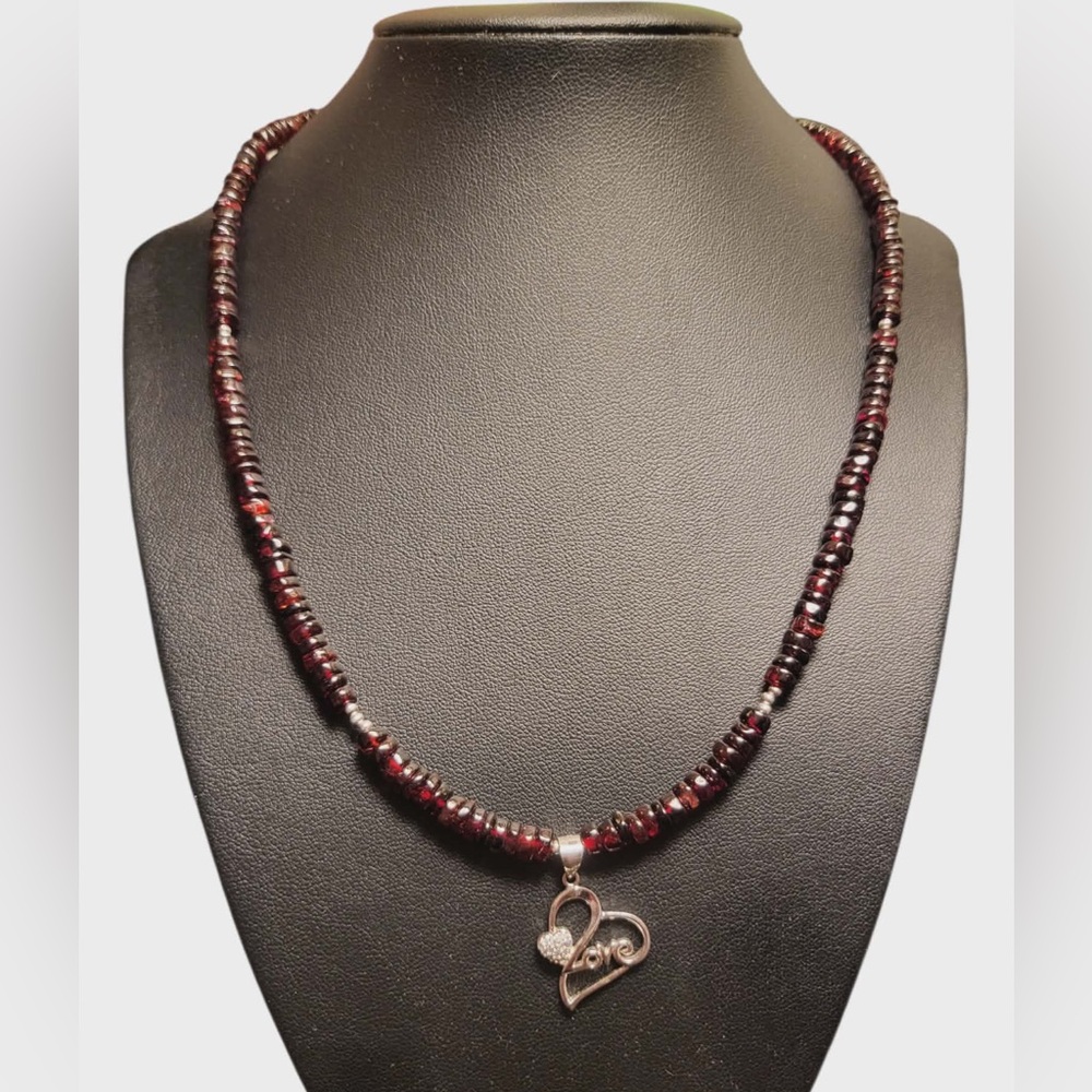 Elegant Silver Heart Pendant Necklace